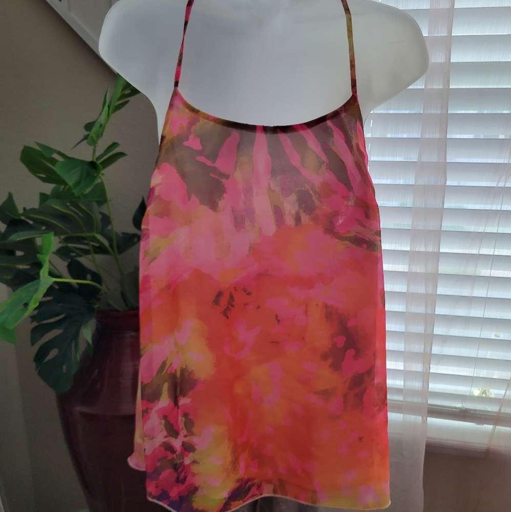 Jlo multicolor tank with flowing back